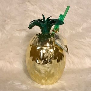 LAST CHANCE 🍍 Gold Pineapple Cup